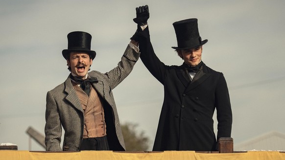 Anthony Boyle and Louis Partridge in House of Guinness (2025)