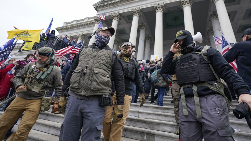 Supporters of right-wing extremist “Oath Keepers” convicted of storming US Capitol sunken ferry with 852 dead – no signs of explosion on 1994 “Estonia”