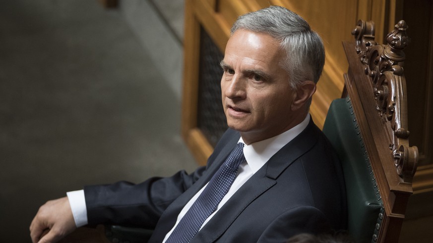 Bundesrat Didier Burkhalter fotografiert waehrend der Ersatzwahl in den Bundesrat durch die Vereinigte Bundesversammlung, am Mittwoch, 20. September 2017, im Nationalratssaal in Bern. (KEYSTONE/Anthon ...