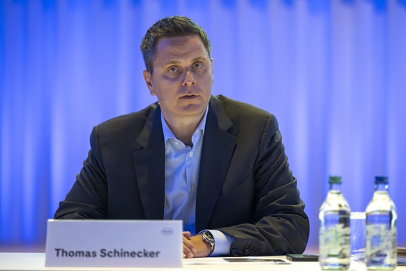 Thomas Schinecker, CEO Roche Group, speaks about the 2023 half-year results of Swiss pharmaceutical company Roche in Basel, Switzerland, on Thursday, July 25, 2024. (KEYSTONE/Georgios Kefalas)