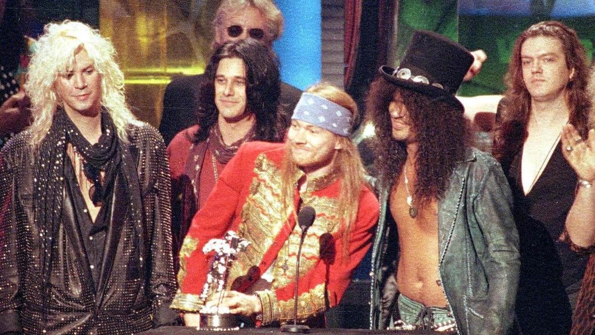 ** FILE ** Guns N' Roses, from left, Michael "Duff" McKagan, Dizzy Reed, Axl Rose, Saul "Slash" Hudson and Matt Sorum, receives the Michael Jackson Video Vanguard Award for &q ...