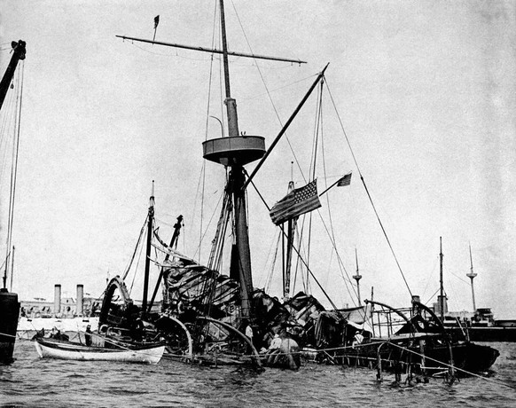 Das Wrack der USS Maine im Hafen von Havanna.