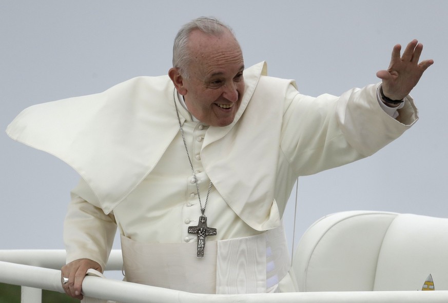 Franziskus ist der Papst der grossen Gesten und starken Worte. Bei den Taten sieht es weniger rosig aus.