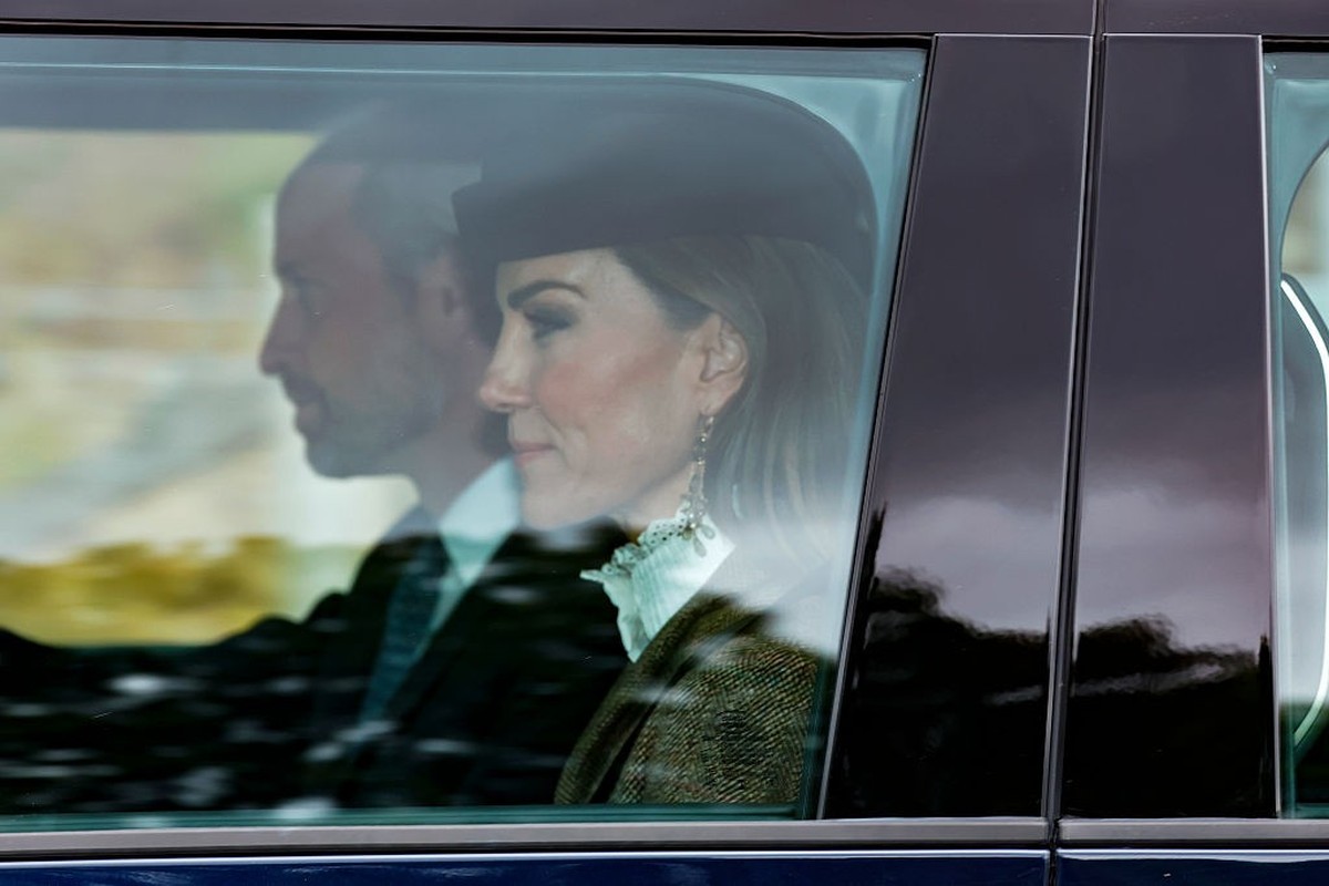 CRATHIE, ABERDEENSHIRE - AUGUST 23: Prince William, Prince of Wales, Duke of Rothesay and Catherine, Princess of Wales, Duchess of Rothsay arrive for a service at Crathie Kirk Church on August 23, 202 ...