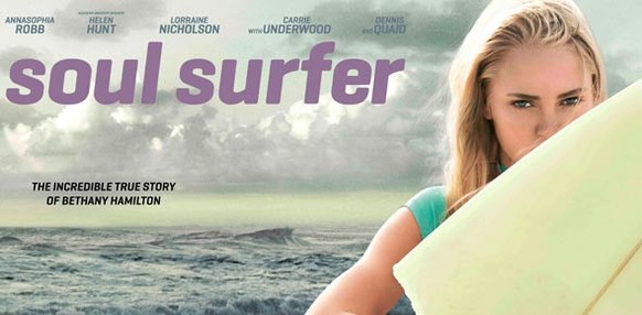 Robb in «Soulsurfer» (2011).