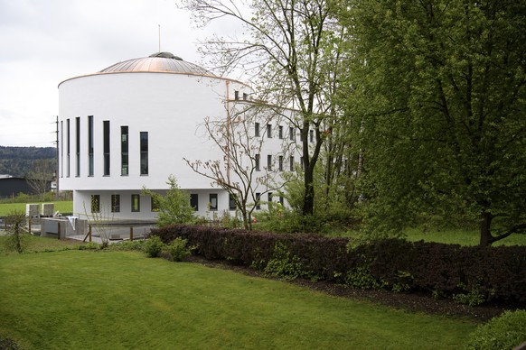 Blick auf das neu gebaute Islamische Begegnungszentrum Wil, am Montag, 8. Mai 2017, in Wil. Die Moschee wird kommendes Wochenende eroeffnet, nachdem sie nach zahlreichen Einsprachen gebaut werden konn ...