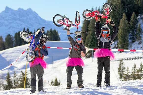 rauszeit Silvesterbräuche Villars GP de la St. Sylvestre