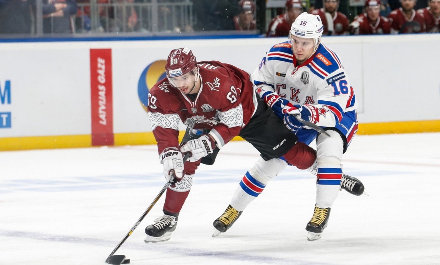 Heute duellieren sich im Hallenstadion Dinamo Riga und SKA St.Petersburg.