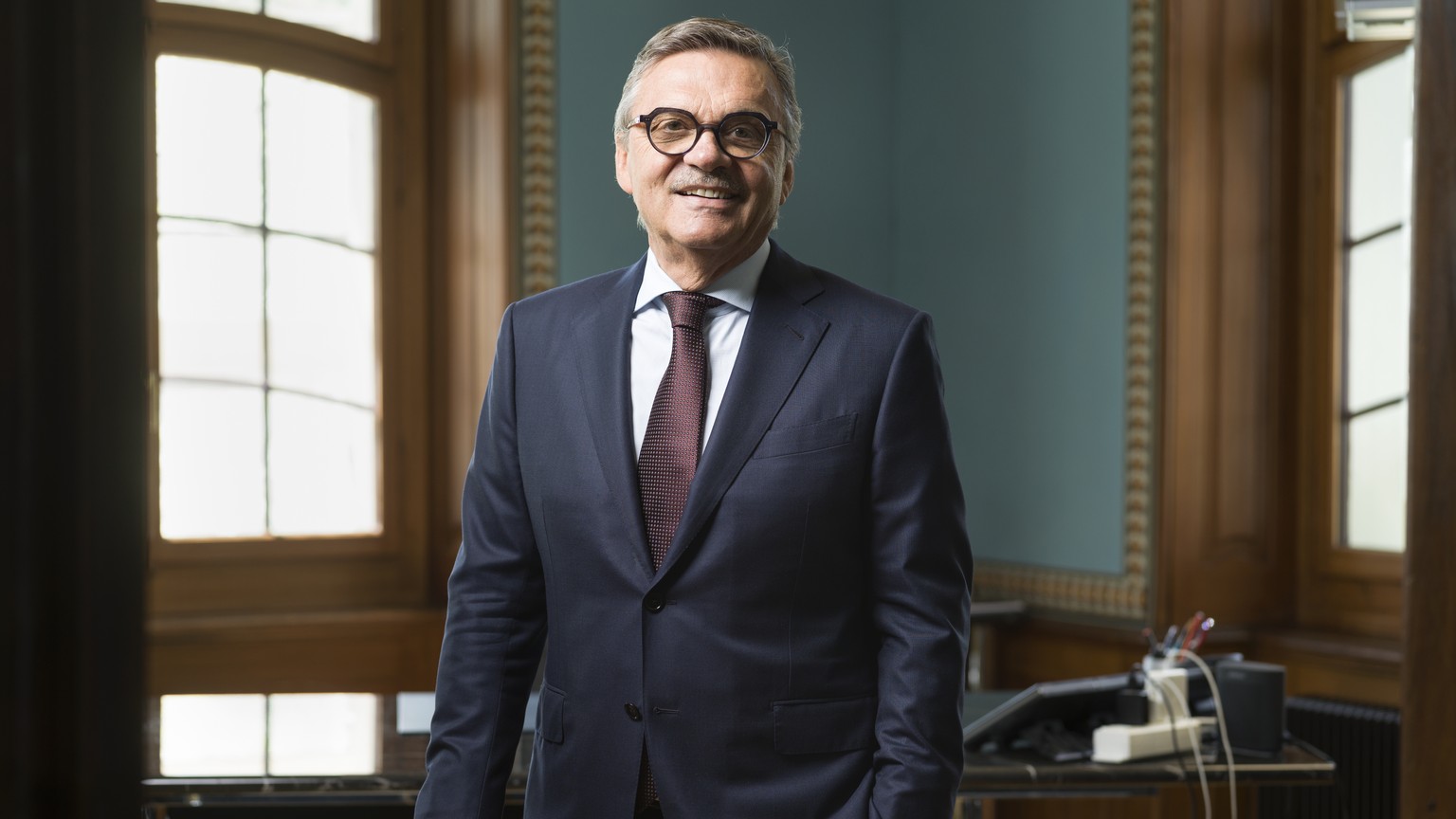 ARCHIVBILD ZUM SDA-INTERVIEW MIT RENE FASEL, AM MITTWOCH, 21. SEPTEMBER 2021 - Portrait of Rene Fasel, President of the International Ice Hockey Federation, IIHF, taken at the headquarters of the IIHF ...