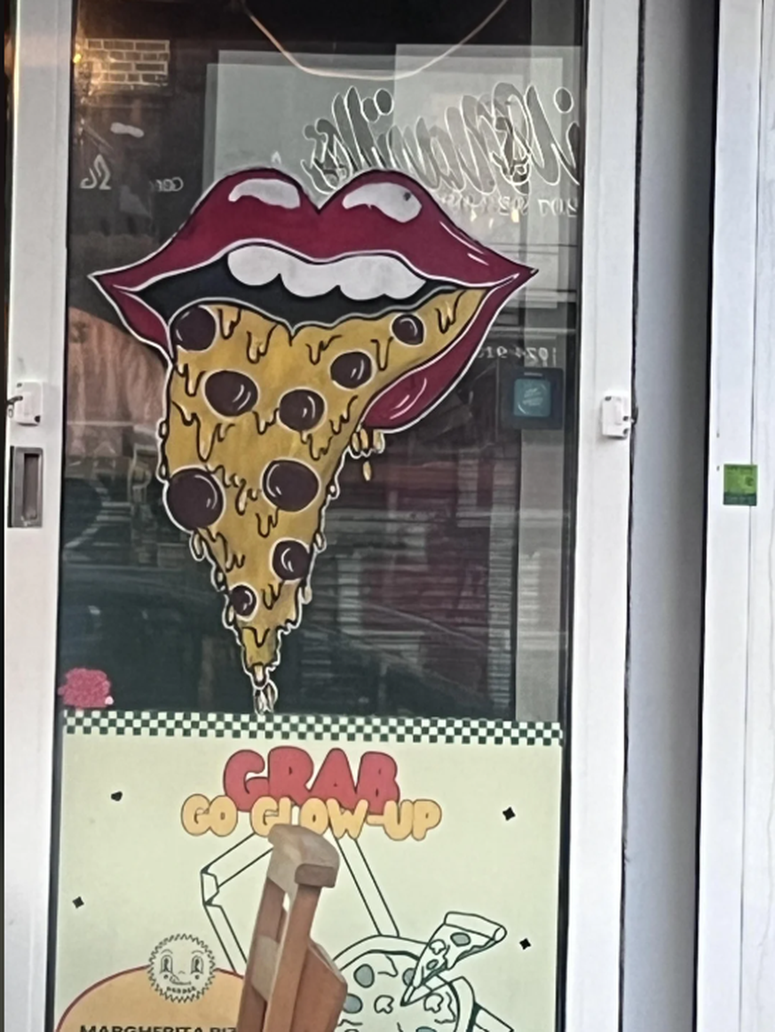 Lustige Fails: Logo für Pizza