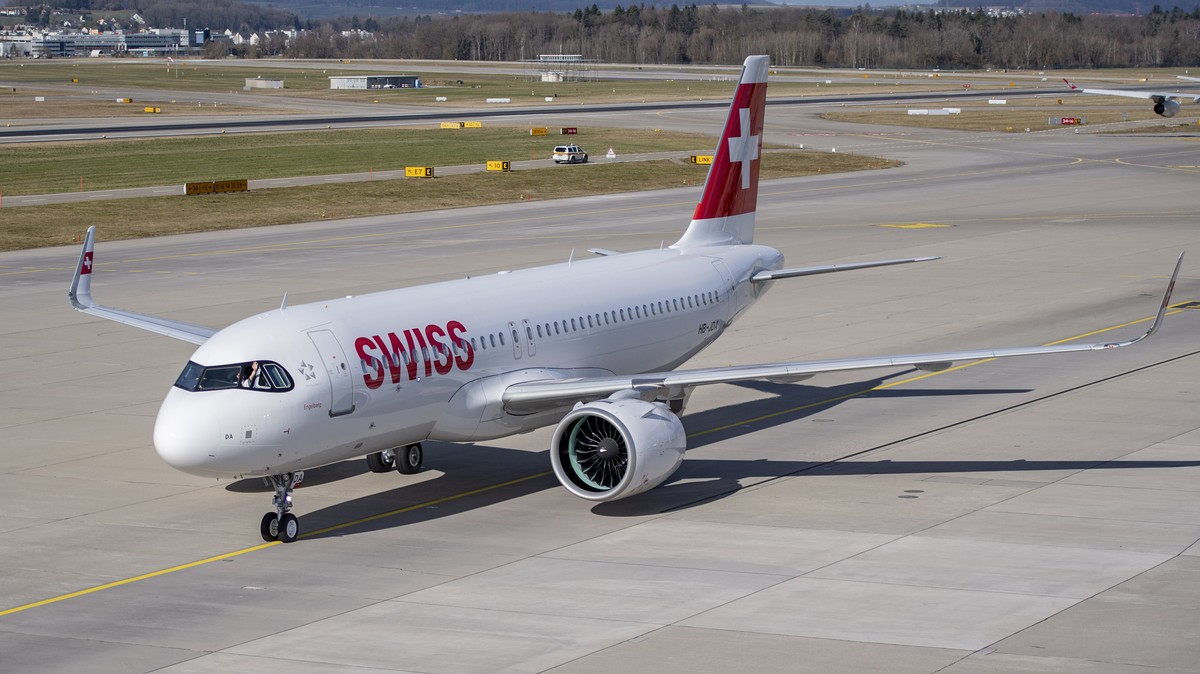 ARCHIVBILD ZUM GROUNDING DER HAELFTE DER SWISS FLOTTE WEGEN DER CORONAVIRUS-PANDEMIE, AM MONTAG, 16. MAERZ 2020 - Das Flugzeug nach der Landung anlaesslich der Flugzeug Taufe des ersten Airbus A320neo ...