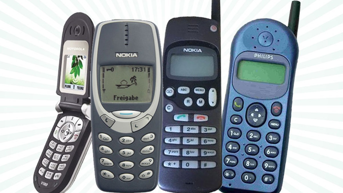 Das erste Handy 9 Personen erinnern sich an ihr erstes Mobiltelefon