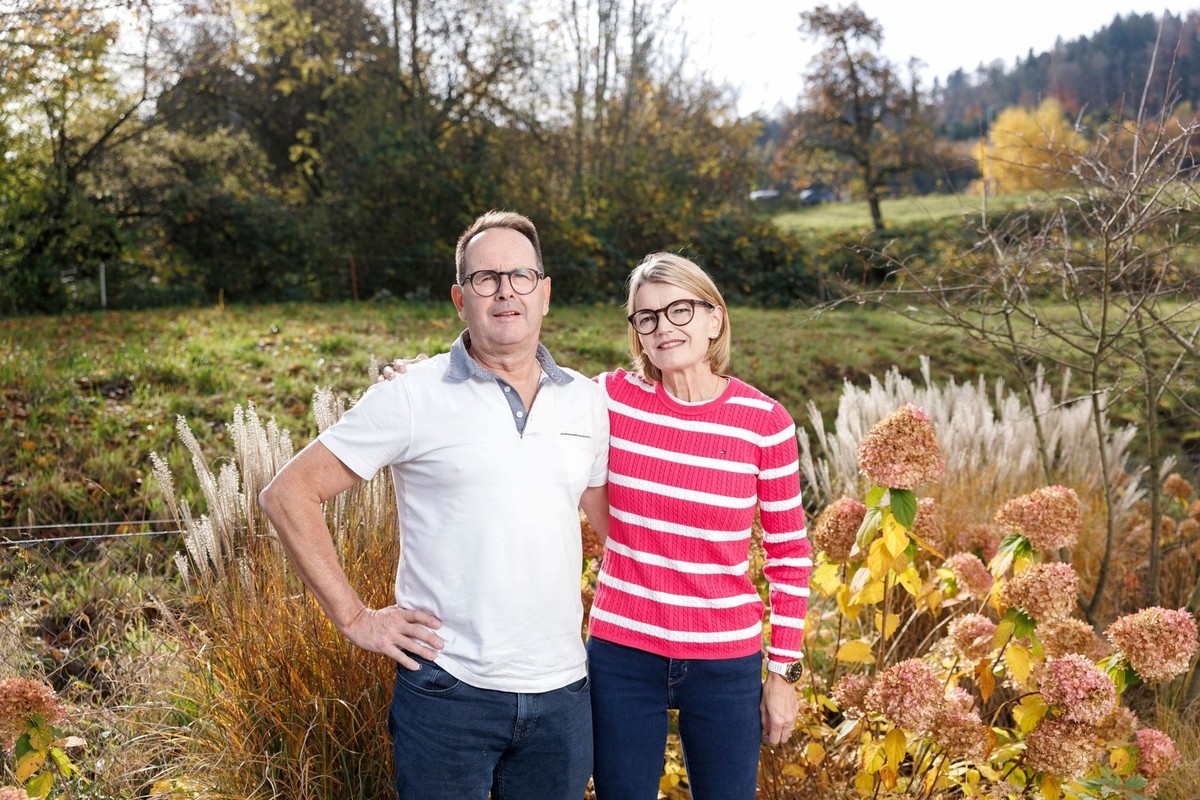 Christine et Reto Furrer, les parents de Muriel Furrer, décédée après un accident lors des Championnats du monde de cyclisme 2024, veulent des réponses.