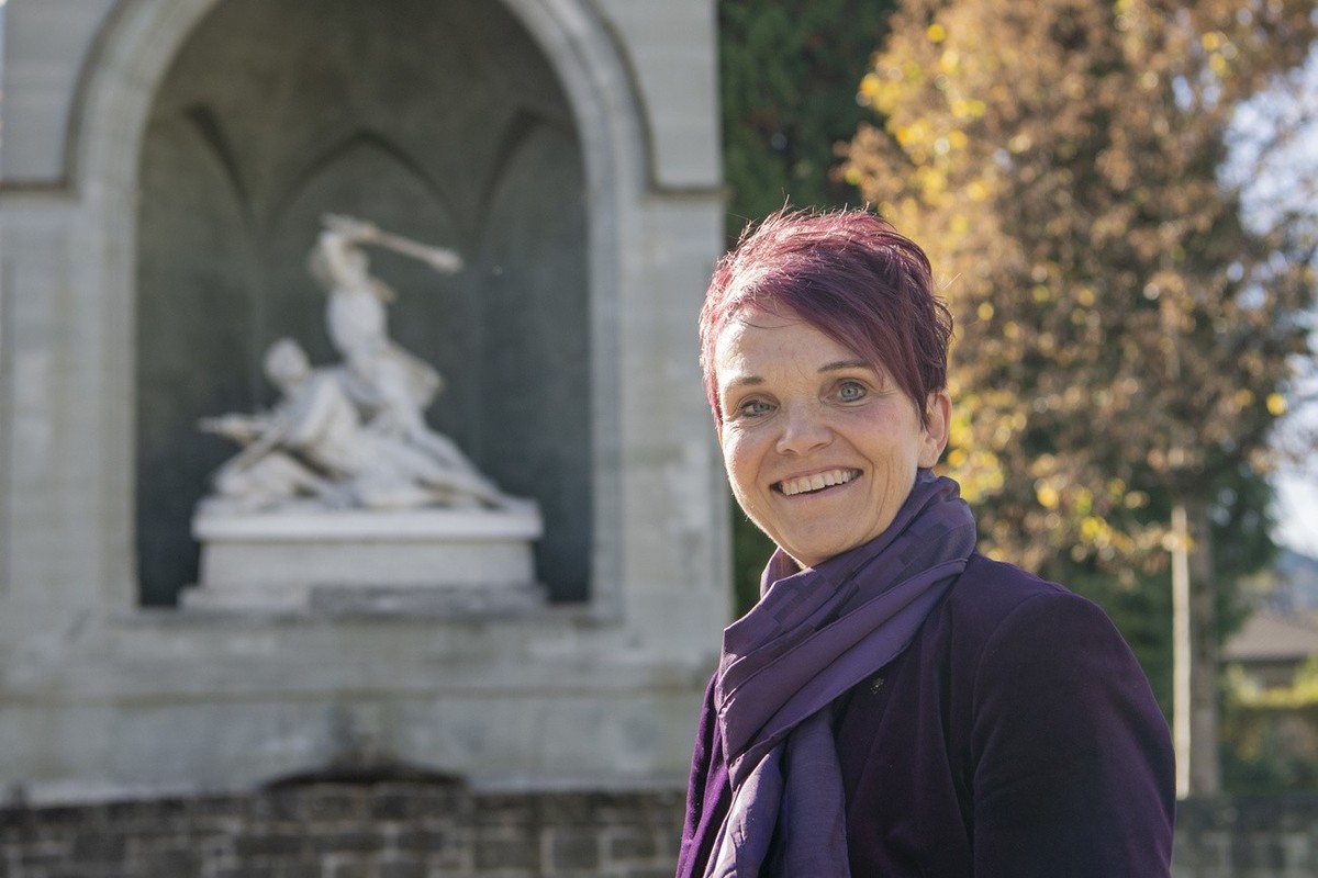 Die Nidwaldner SVP Regierungsraetin Michele Bloechliger gibt ihre Bundesratskandidatur als Nachfolgerin des abtretenden Bundesrat Ueli Maurer bekannt, am Montag, 17. Oktober 2022 im Rathaus in Stans i ...