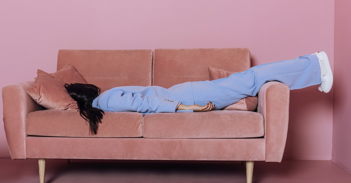 Wir haben eine Stunde verloren, darum hier 10 effektive Tipps gegen die Müdigkeit