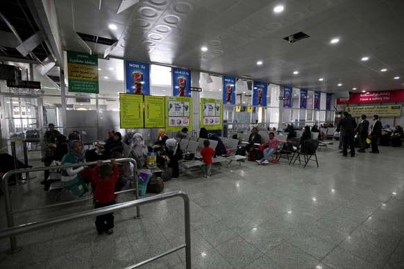 Dieses Bild vom Flughafen in Sanaa ist etwa zwei Wochen alt.&nbsp;