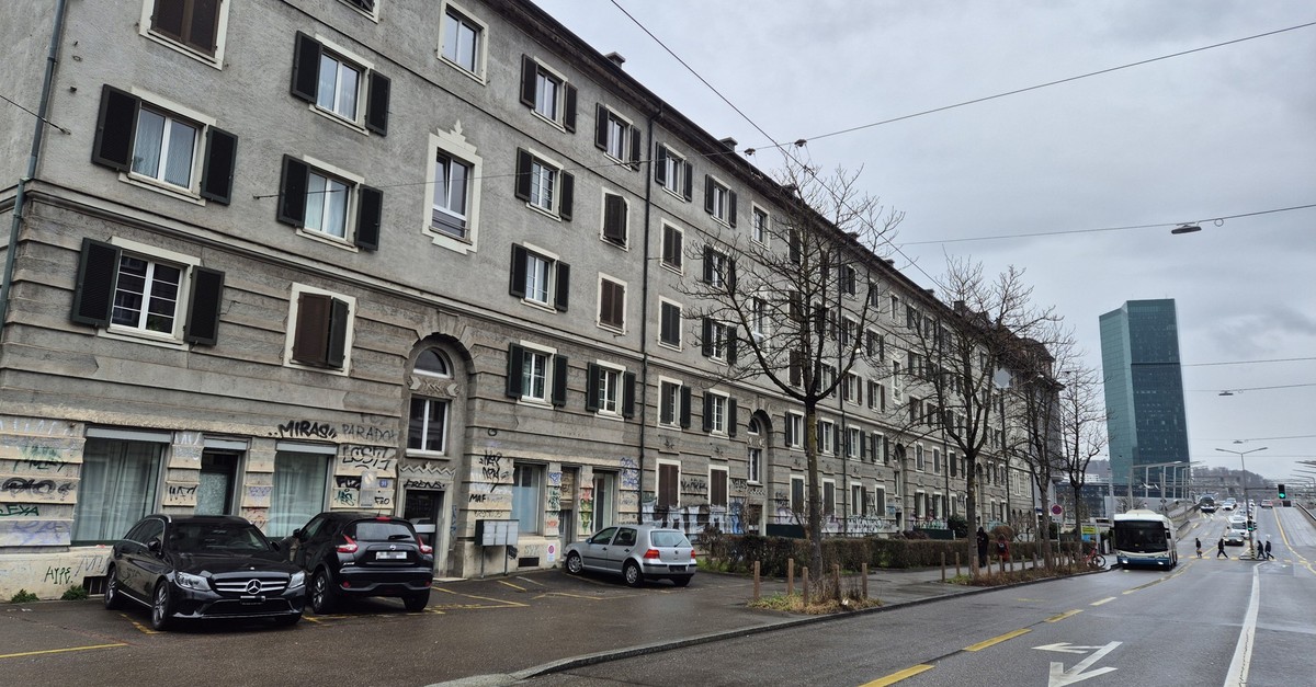 Erneute-Leerk-ndigungen-in-Z-rich-300-Menschen-m-ssen-bis-2030-ausziehen