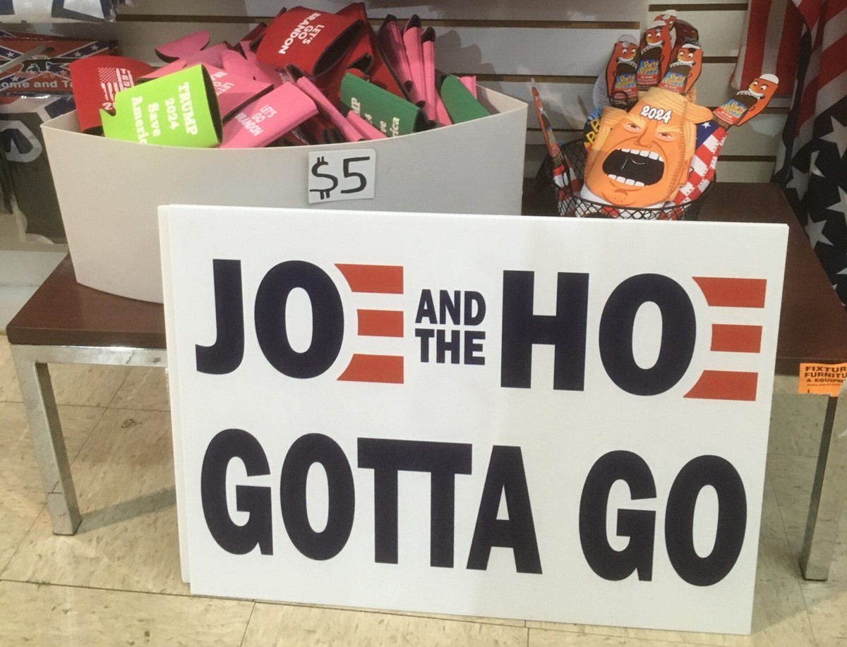 Eindeutige Ansage im Trump Store in Gatlinburg/Tennessee.