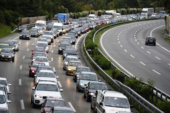 Mit den Massnahmen sollen Staus auf der A1 verhindert werden.