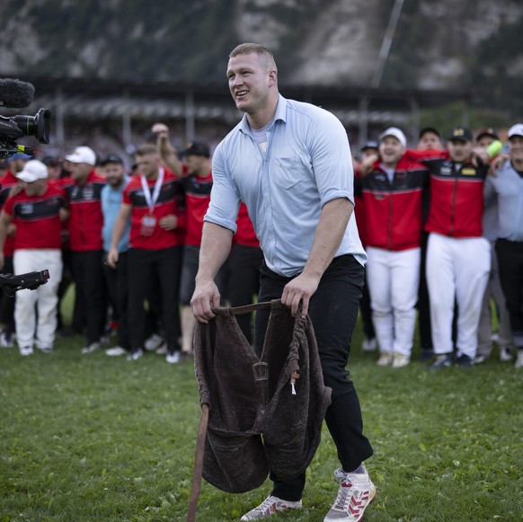 Pirmin Reichmuth tritt zurueck nach seinem achten Gang am Eidgenoessischen Schwing- und Aelplerfest 2025 Glarnerland (ESAF), am Sonntag, 31. August 2025, in Mollis. (KEYSTONE/Gian Ehrenzeller)