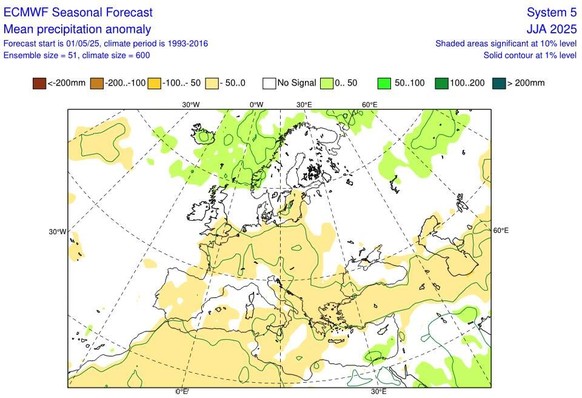 Abweichung des Niederschlags gegenüber dem langjährigen Mittel in Europa für die Monate Juni, Juli und August (ECMWF)