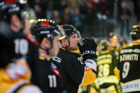 Santeri Alatalo (HCL), to end the Game 2 of the National League play-off match between HC Lugano and ZSC Lions at the Corner Arena in Lugano, Monday, March 23, 2026.(KEYSTONE/Ti-Press/Samuel Golay).