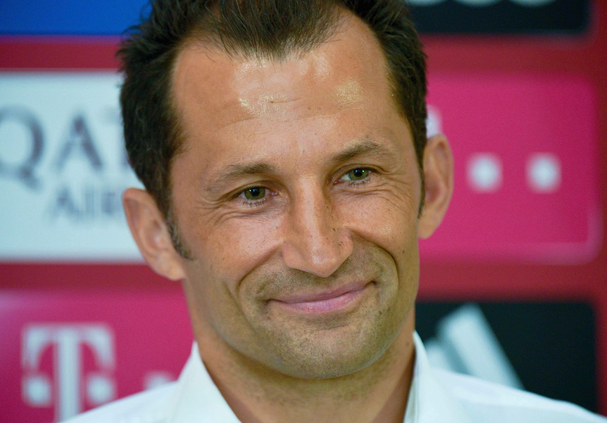 epa07270840 Bayern Munich's director of sport Hasan Salihamidzic attends a press conference during the Bayern Munich's winter training camp at the Aspire Zone Foundation in Doha, Qatar, 09 J ...