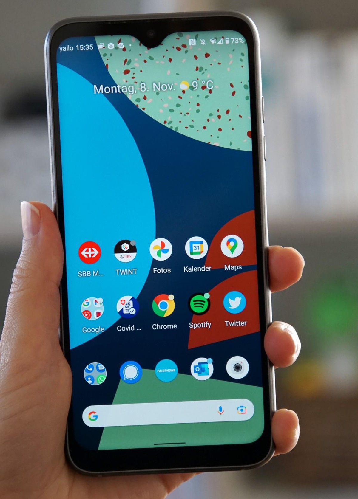 Das Fairphone 4 hat ein 6,3 Zoll grosses Full-HD-Display.