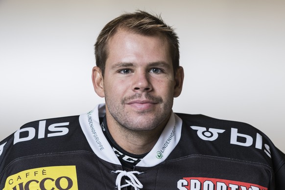 Portrait von Pascal Caminada, Goalie des SC Bern, am Dienstag, 14. August 2018 vor dem Training in Bern. (KEYSTONE/Alessandro della Valle)