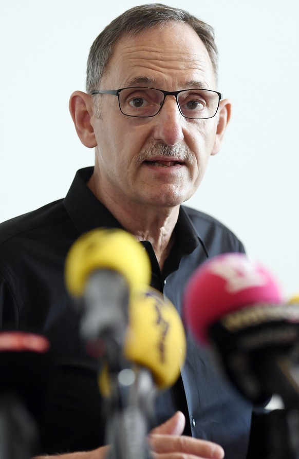 Der Zuercher Regierungsrat Mario Fehr an einer Medienkonferenz in Zuerich am Freitag, 18. Juni 2021. Mario Fehr tritt nach 39 Jahren per sofort aus der SP aus. (KEYSTONE/Walter Bieri)