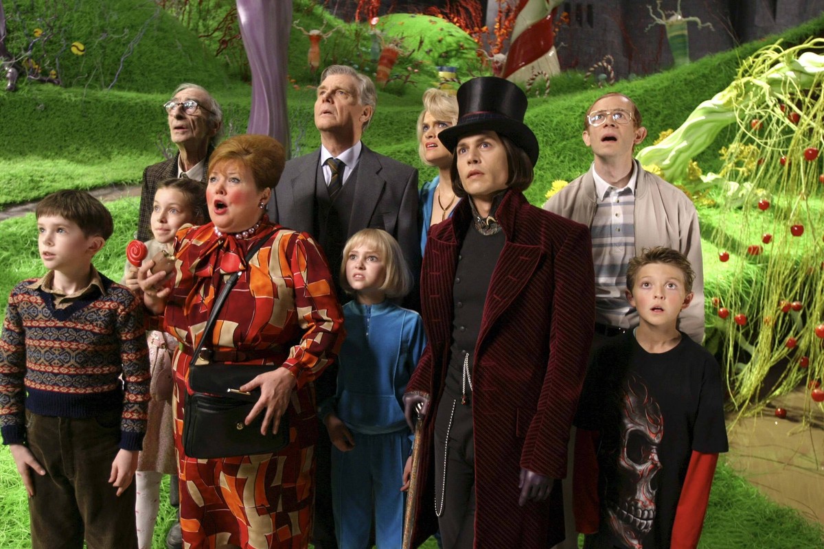 Charlie And The Chocolate Factory 3435 Left to right From Charlie and the Chocolate Factory are Freddie Highmore Charlie Bucket, David Kelly Grandpa Joe, Julia Winter Veruca Salt, Franziska Troegner M ...