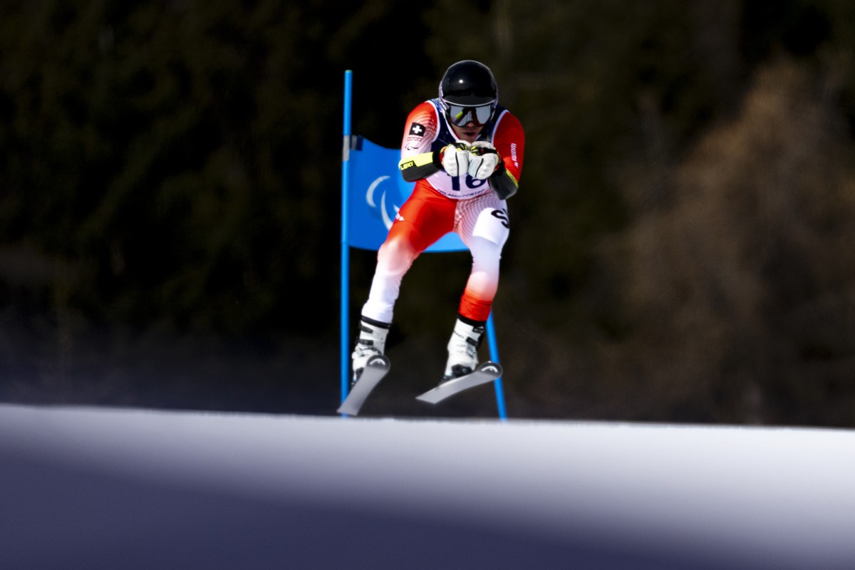 Switzerland's Robin Cuche in action during the Mens Para Ski Alpin Super-G race at the 2026 Paralympic Winter Games in Cortina d'Ampezzo, Italy, on Monday, March 3, 2026. (KEYSTONE/Claudio T ...