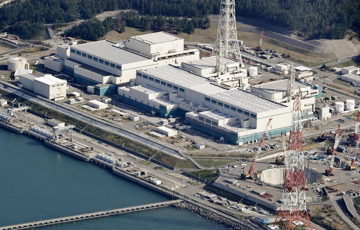 Niigata gov. OKs TEPCO s 1st nuclear reactor restart since Fukushima Photo taken on Nov. 7, 2025, shows the No. 6 reactor C at the Kashiwazaki-Kariwa nuclear power plant in Niigata Prefecture, northwe ...