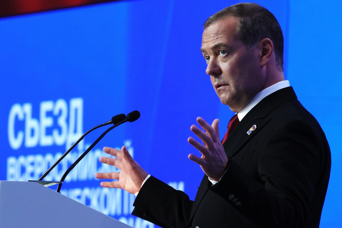 Russian Security Council Deputy Chairman and the head of the United Russia party Dmitry Medvedev gestures while addressing the United Russia party congress in Moscow, Sunday, June 28, 2026. (Ekaterina ...