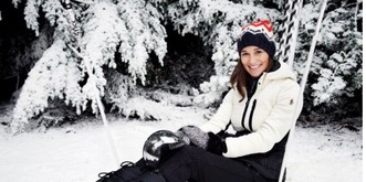 Englands berühmtester Po macht Werbung für Schweizer Skiorte