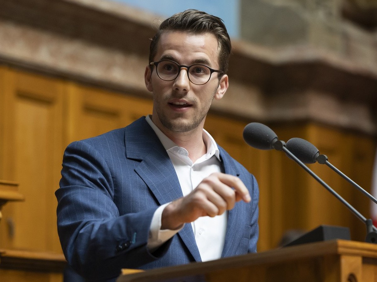 Andri Silberschmidt, FDP-ZH, spricht waehrend der Debatte um die BVG-Reform, waehrend der Fruehlingssession der Eidgenoessischen Raete, am Dienstag, 28. Februar 2023, in Bern. (KEYSTONE/Peter Klaunzer ...