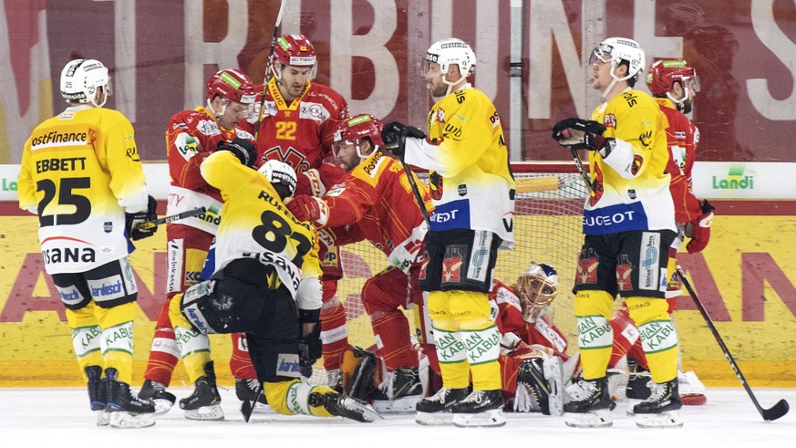 Spielszene im Eishockey Meisterschaftsspiel der National League zwischen dem EHC Biel und dem SC Bern, am Samstag, 9. Februar 2019, in der Tissot Arena in Biel. (KEYSTONE/Peter Schneider)