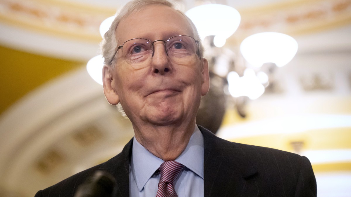 McConnell resigns: the last bastion of the anti-Trump Republicans falls in Washington.  Former head of government of the Soviet Union dies