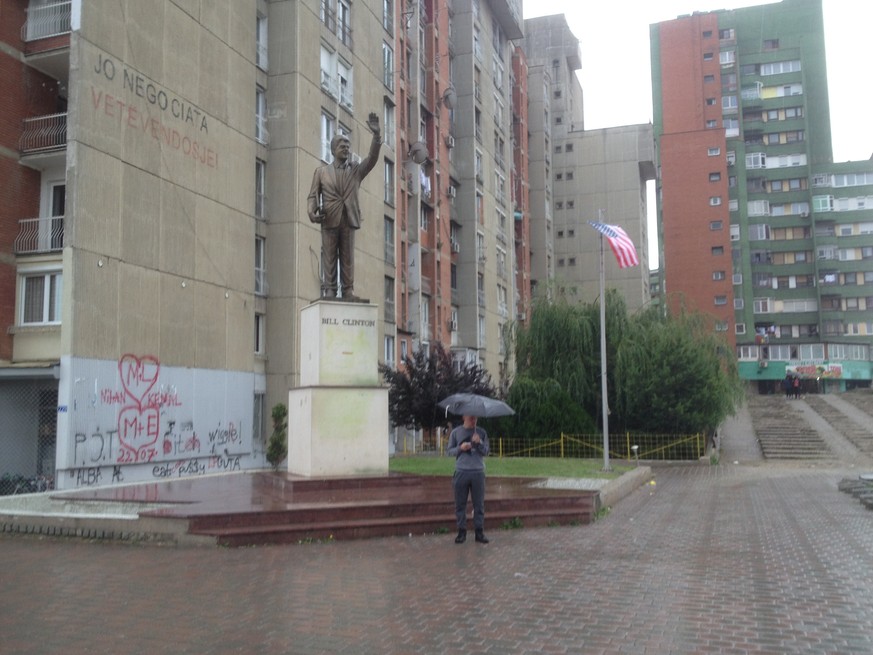 Bill Clinton Statue Pristina Kosovo