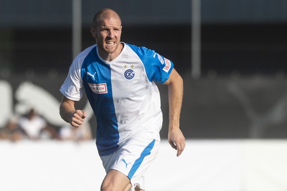 GC`s Philippe Senderos beim Fussballtestspiel zwischen dem Grasshopper Club Zuerich und dem FC Baden, am Mittwoch, 17. Juli 2019, auf dem GC Campus in Niederhasli. (KEYSTONE/Melanie Duchene)