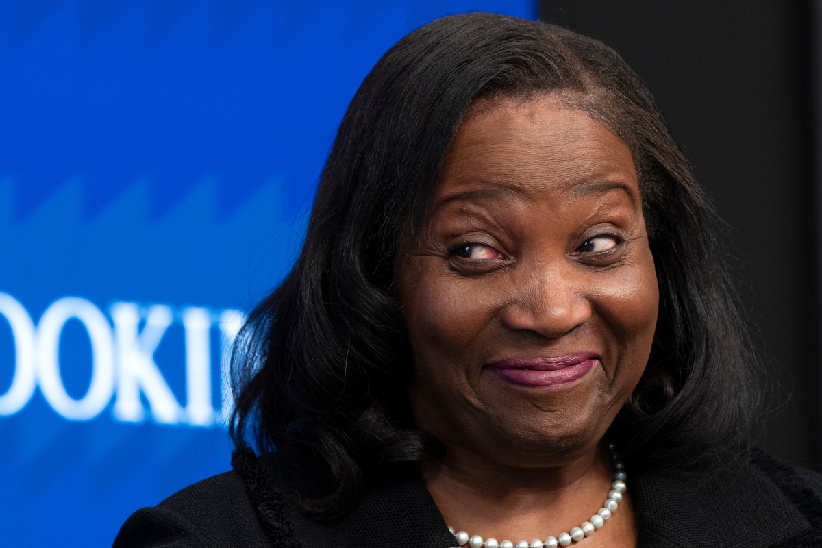 Lisa Cook, a Federal Reserve Board of Governors member, reacts during an event at the Brookings Institution, Monday, Nov. 3, 2025, in Washington. (AP Photo/Mark Schiefelbein)
Lisa Cook