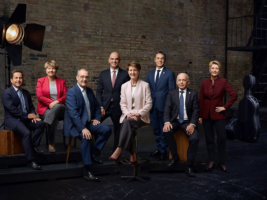 &quot;Eine gute Bundesratssitzung ist wie ein gutes Konzert. Jeder gibt sein Bestes&quot;, kommentiert Bundespräsidentin Simonetta Sommaruga das Bundesratsfoto 2020.