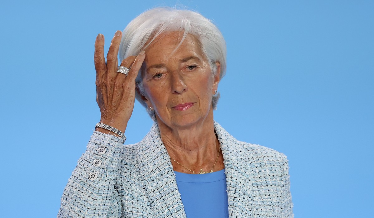 epa11393205 European Central Bank (ECB) President Christine Lagarde addresses a press conference following the meeting of the ECB Governing Council in Frankfurt am Main, Germany, 06 June 2024. The Eur ...
