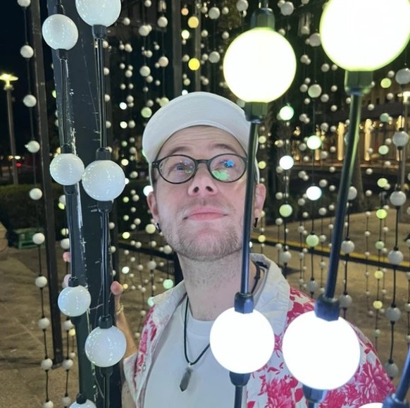 LGBTQ-Person Mark Medley aus Florida, gegen Ron DeSantis