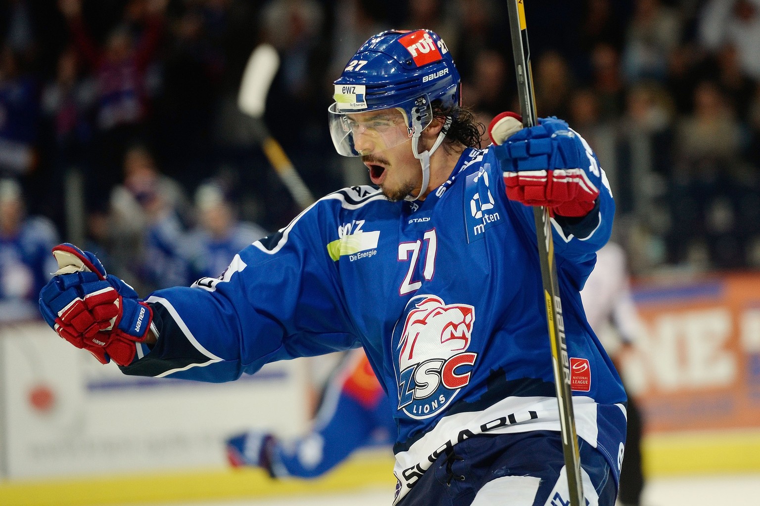 Roman Wick führt die grossartige Lions-Aufholjagd an. Vom 0:4 zum 6:4 gegen den EVZ.