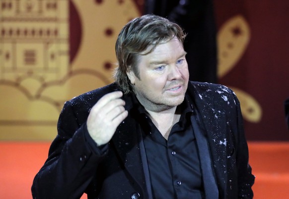 epa06361508 Former Swedish international Tomas Brolin arrives for the Final Draw of the FIFA World Cup 2018 at the State Kremlin Palace in Moscow, Russia, 01 December 2017. The FIFA World Cup 2018 wil ...