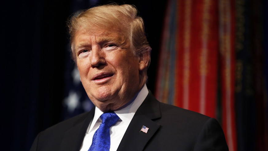 epa07294037 US President Donald J. Trump speaks during a Missile Defense Review announcement at the Pentagon, in Arlington, VA, USA, 17 January 2019. EPA/MARTIN H. SIMON / POOL