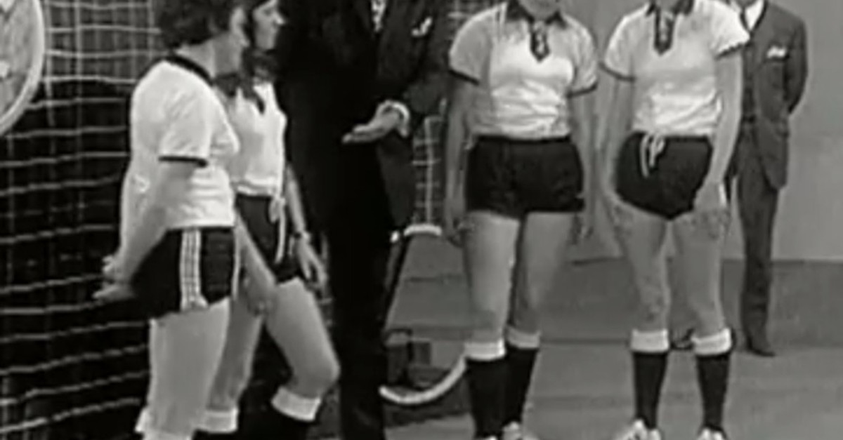 «Decken, decken, nicht Tischdecken» – als man(n) im TV noch über Frauenfussball lästerte