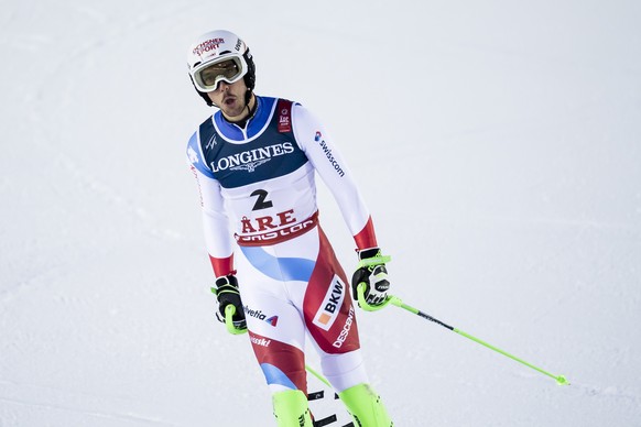 epa07362381 Carlo Janka of Switzerland reacts in the finish area during the Men&#039;s Alpine Combined Slalom race at the FIS Alpine Skiing World Championships in Are, Sweden, 11 February 2019. EPA/JE ...