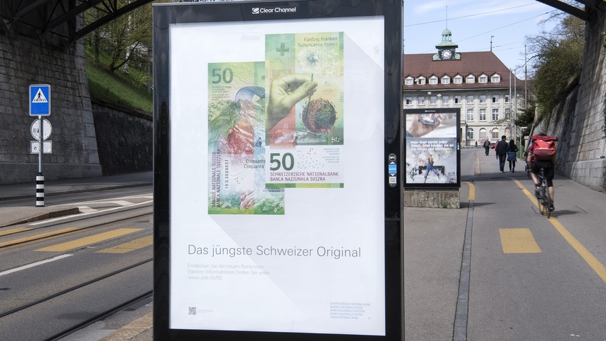 Mit solchen Plakaten bewirbt die Nationalbank die neuen Banknoten – was kostet die Kampagne?